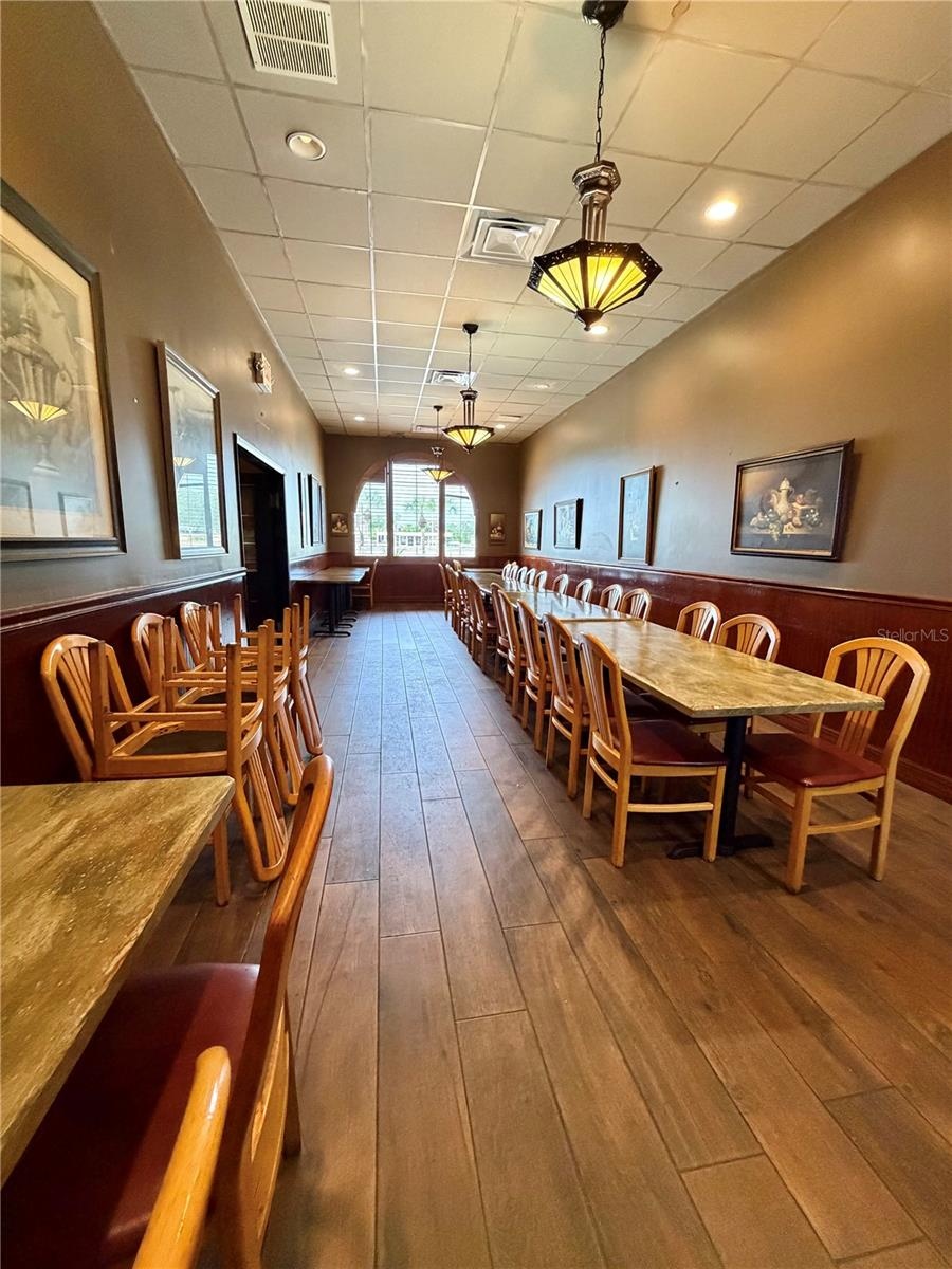 Private banquet room