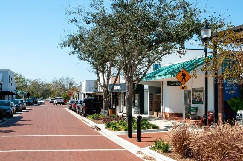 Clermont offers boutique shopping and dining.