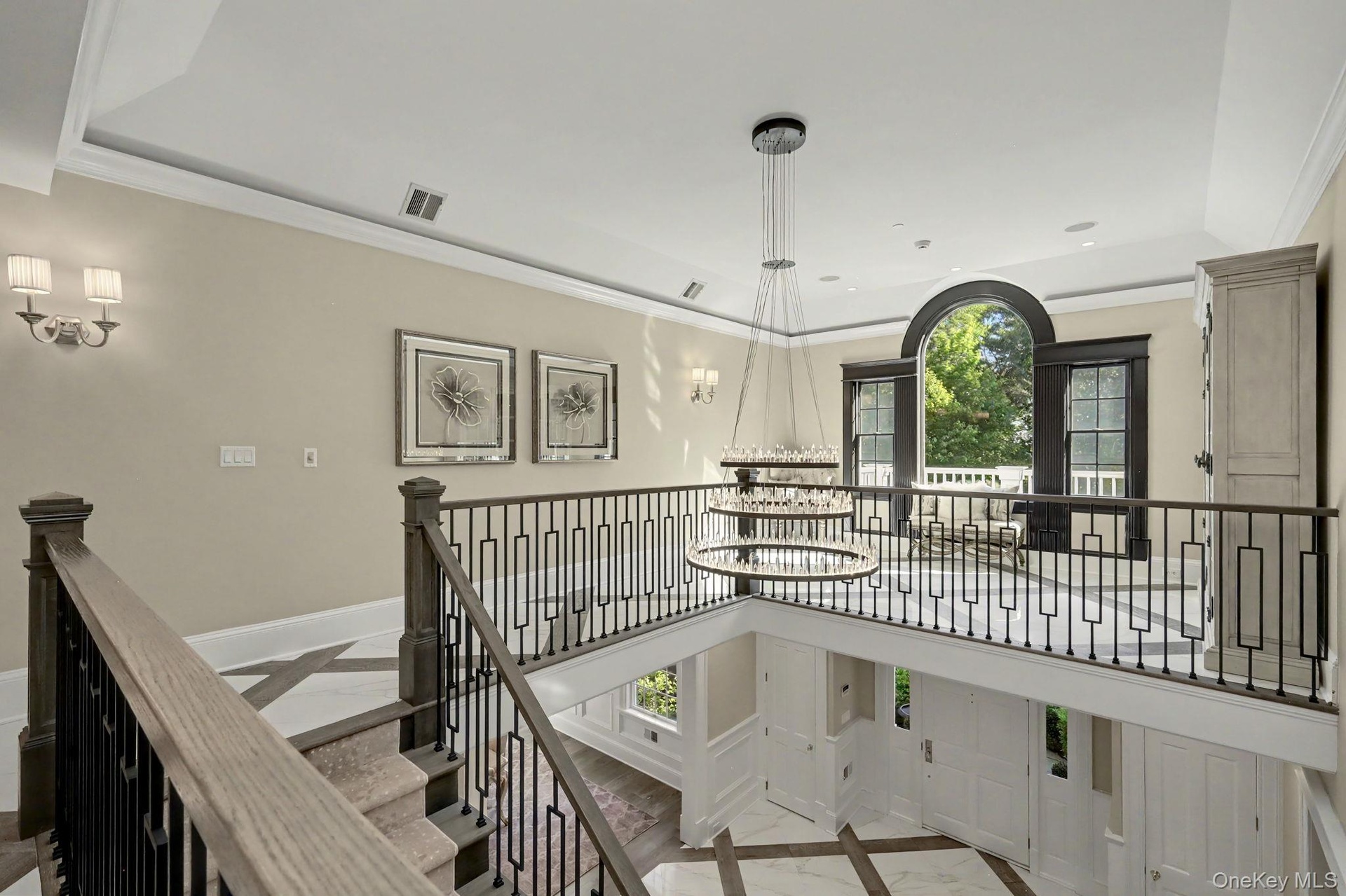 Second Floor Foyer