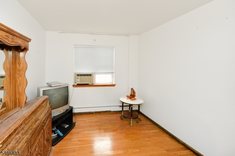 1st Floor Bedroom