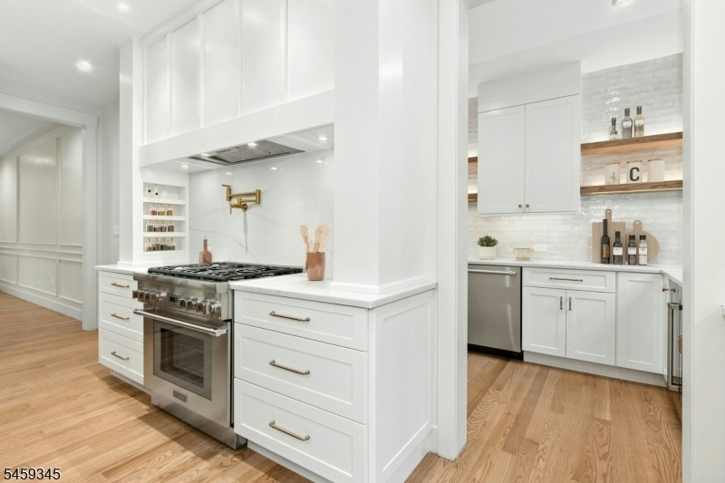Gourmet Kitchen