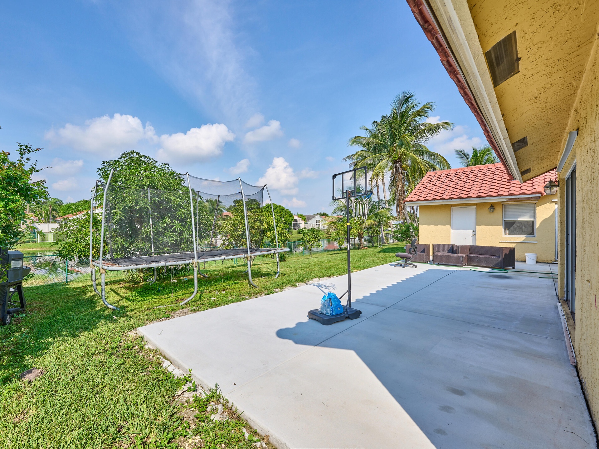 Spacious Backyard