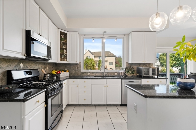 CRISP WHITE CABINETS