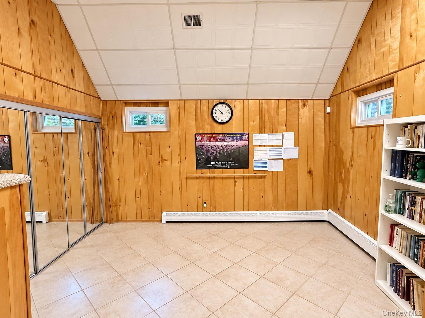 Full basement with cathedral ceilings