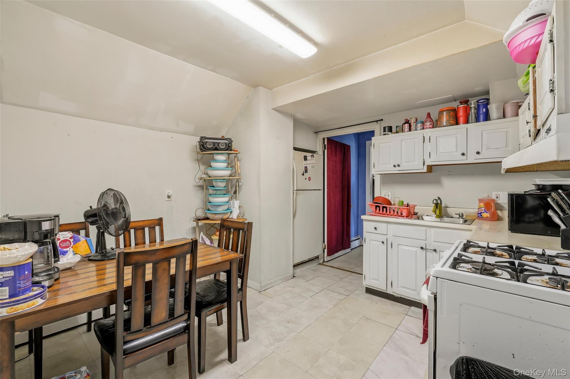 Upstairs Apartment