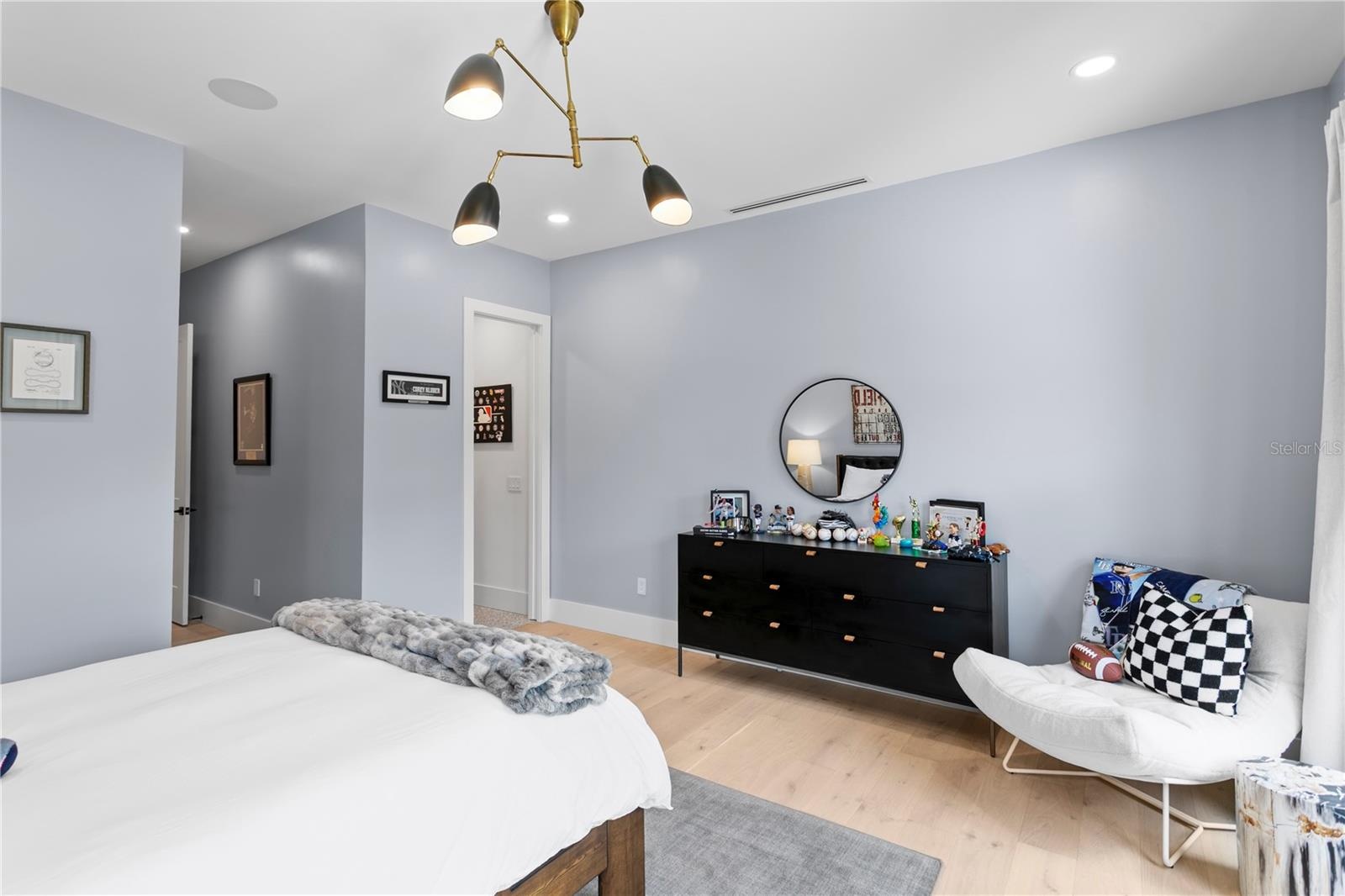 Ensuite Bedroom #2