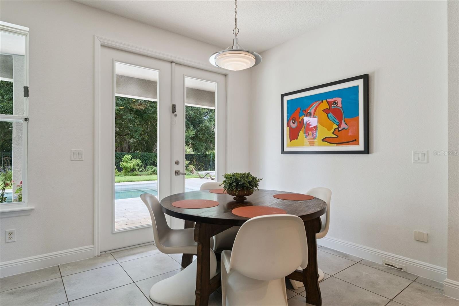 Breakfast Nook