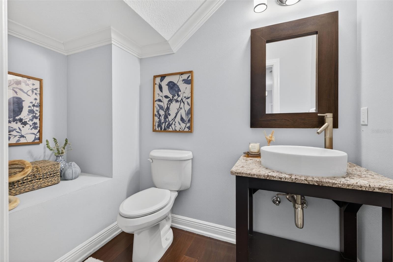 Powder Room