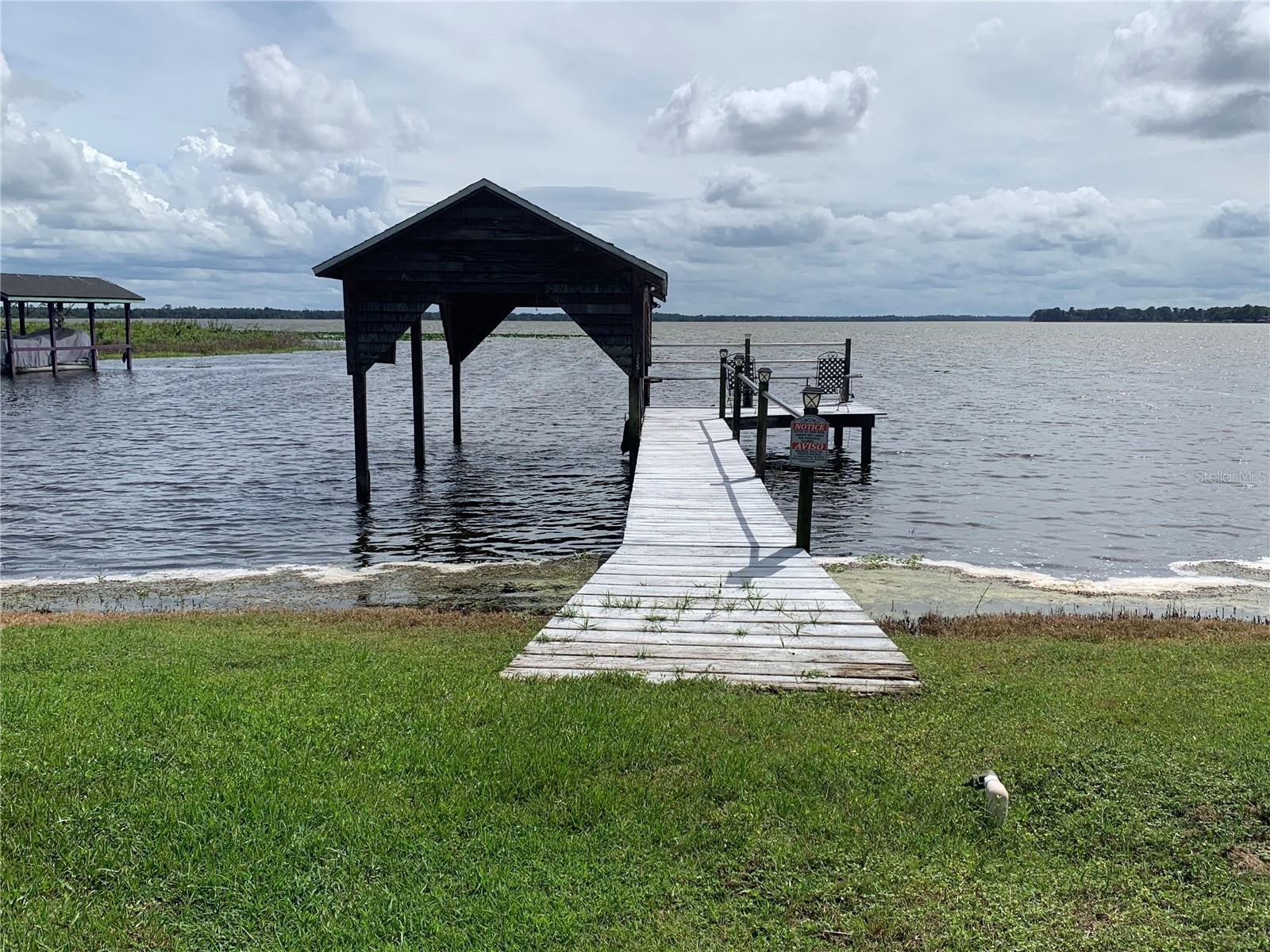 Dock