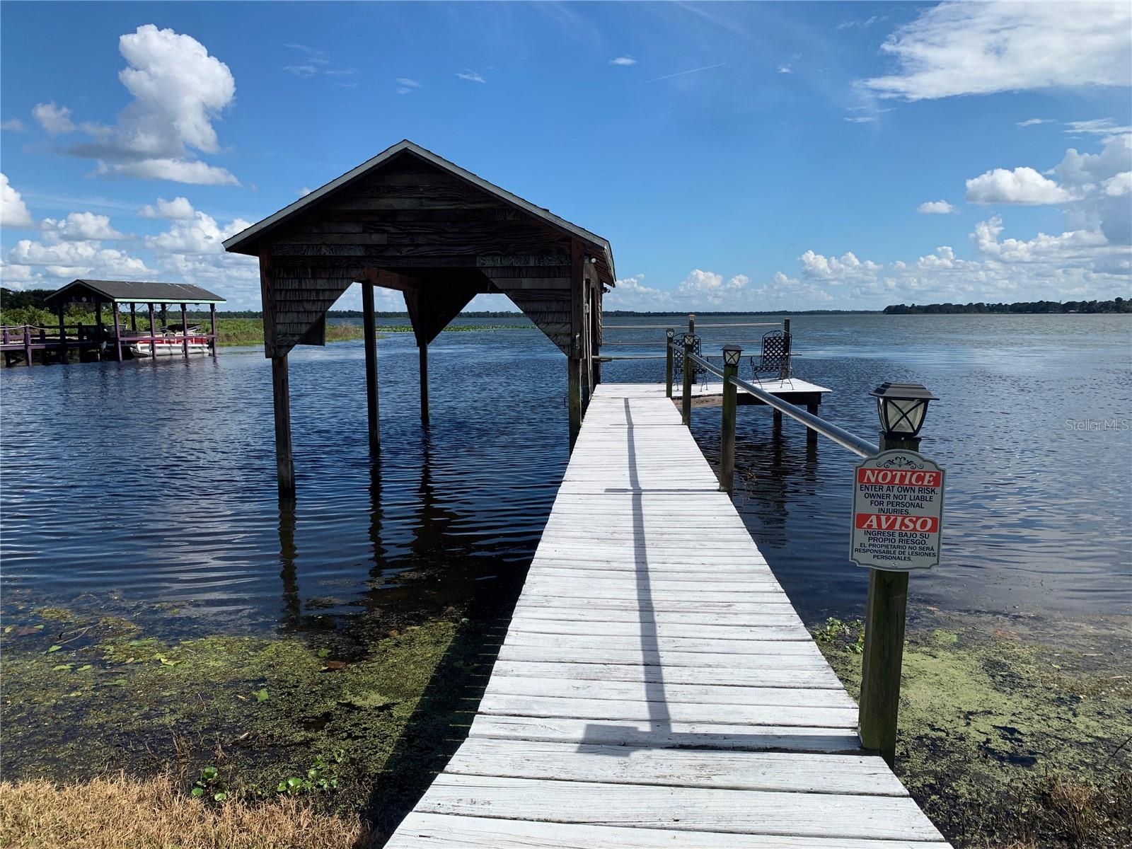 Dock