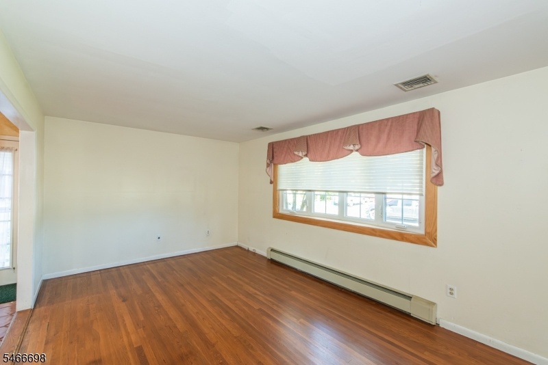 Dining rm