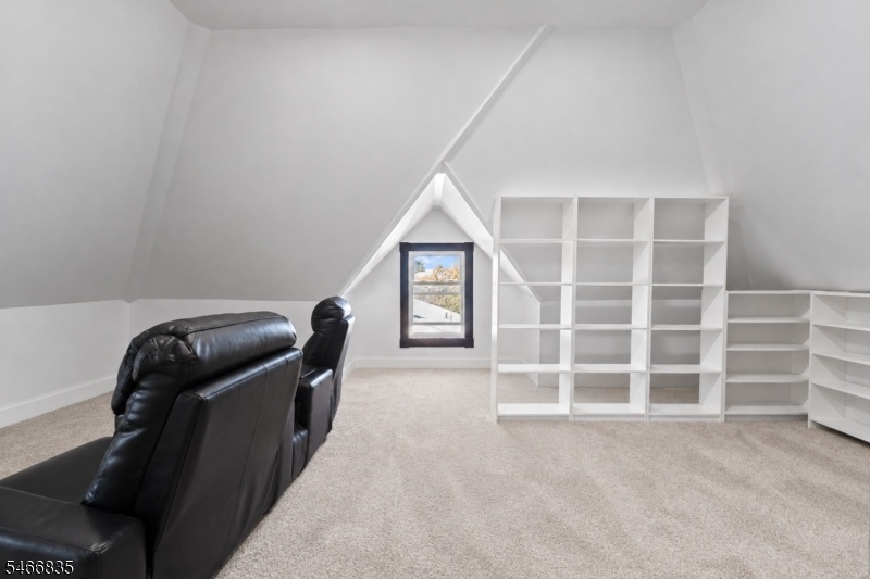 115 Fairview Ave