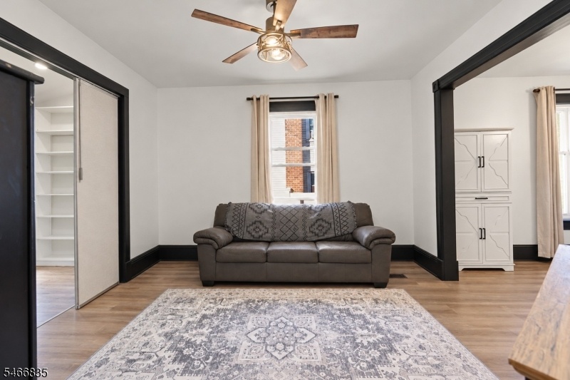 115 Fairview Ave