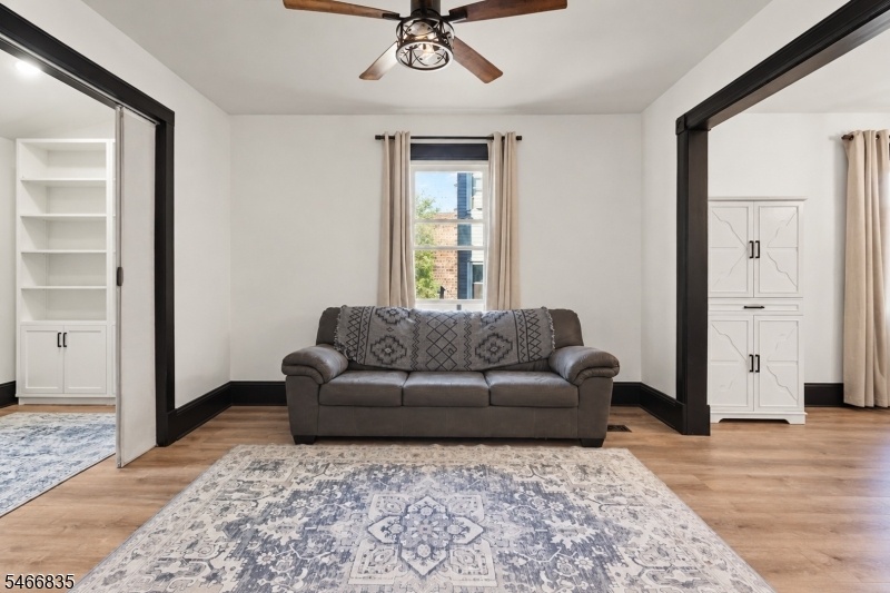 115 Fairview Ave