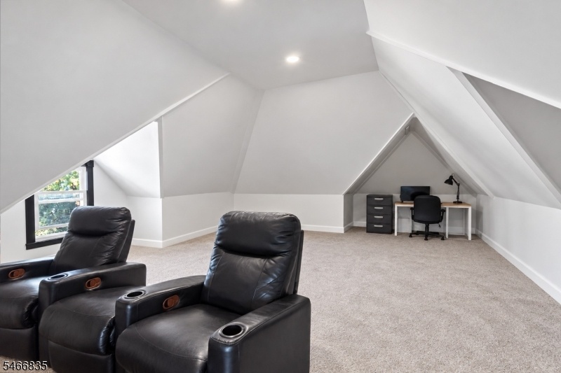 115 Fairview Ave