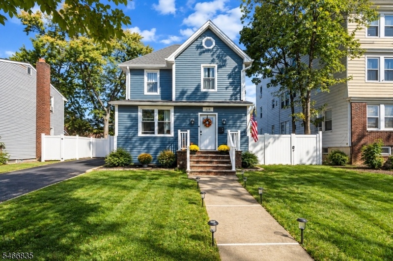 115 Fairview Ave