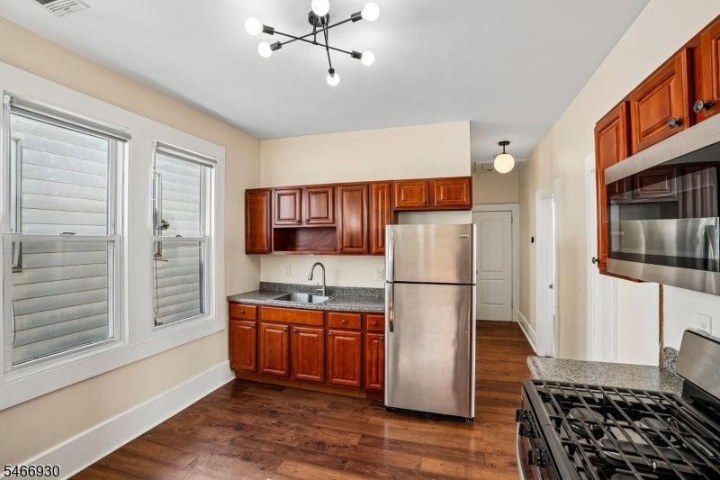 2nd Floor Kitchen