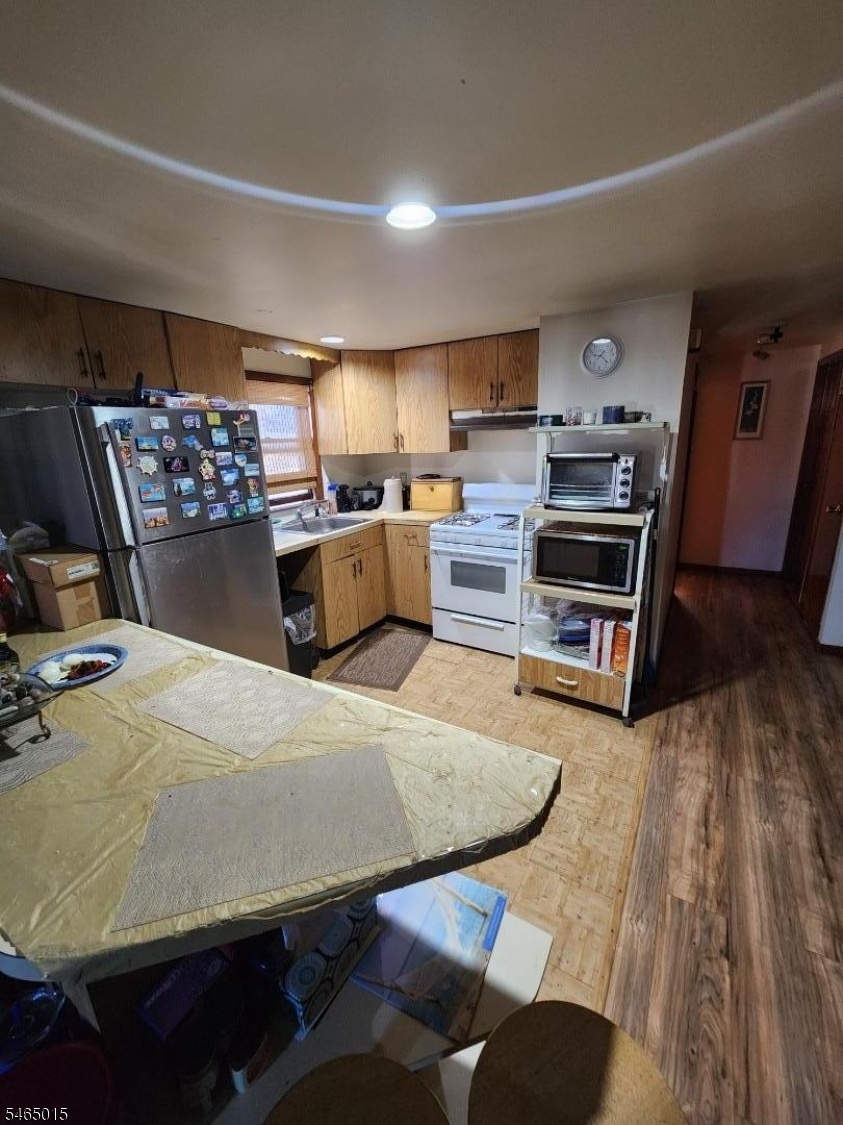 2nd Fl Kitchen