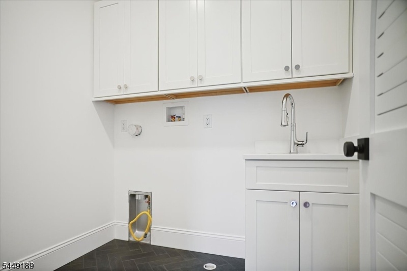 2nd Floor Laundry Room
