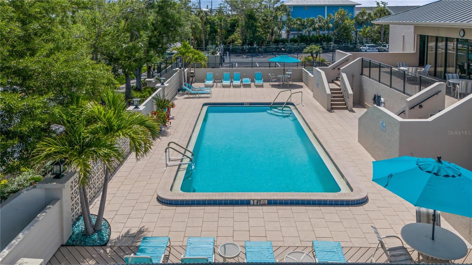 Community pool