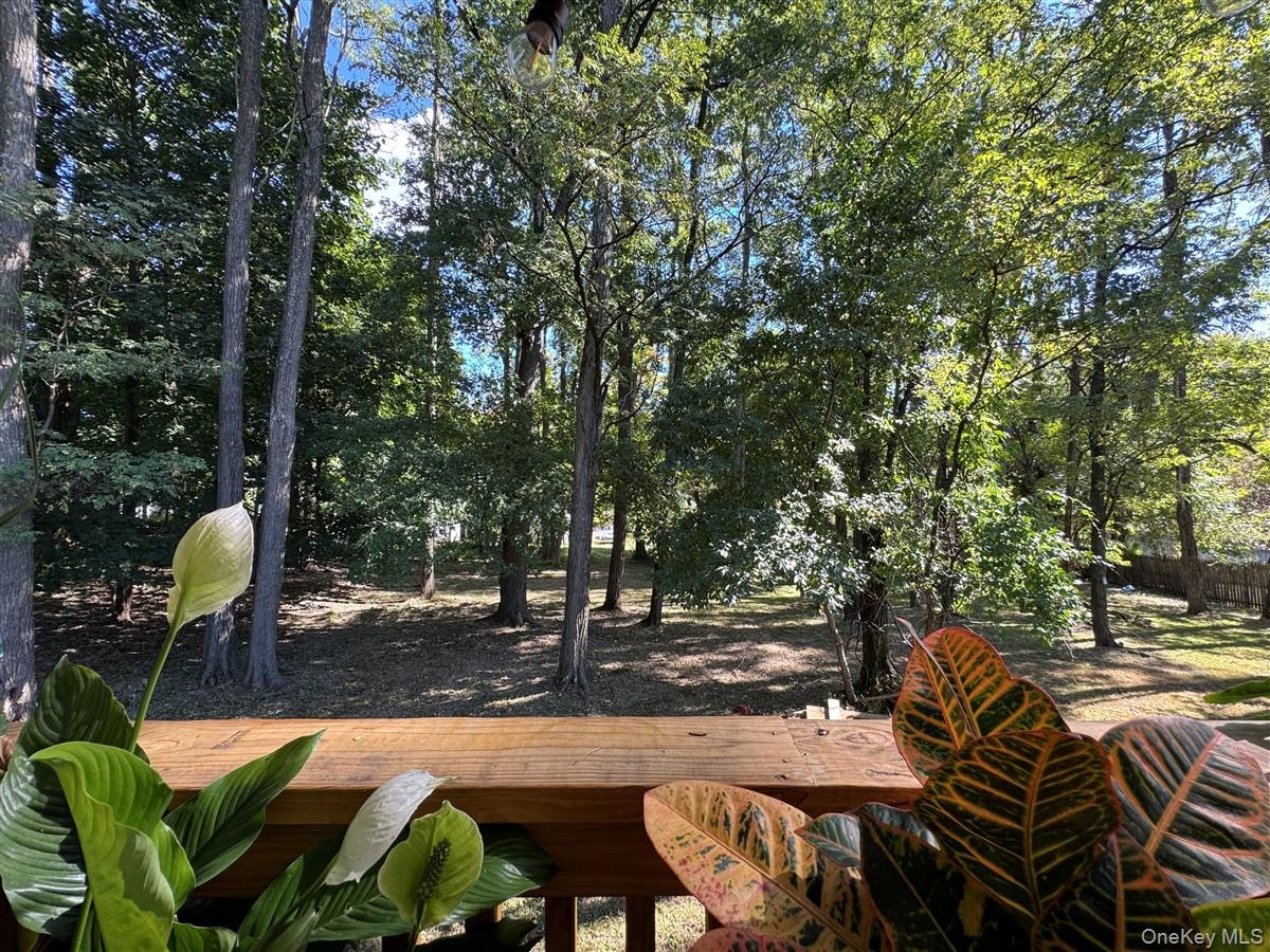 GAZEBO ENCLOSED