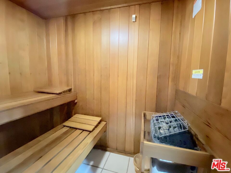 His and Hers Steam Rooms