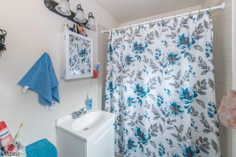 Bathroom Floor 2
