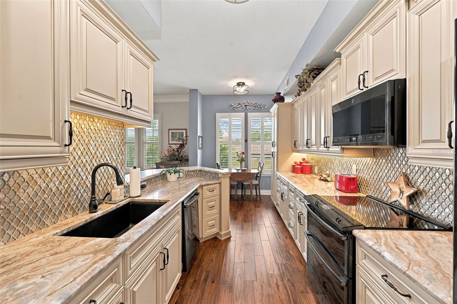 Fully Upgraded Kitchen