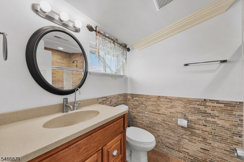 Bathroom Unit 3 Level 3
