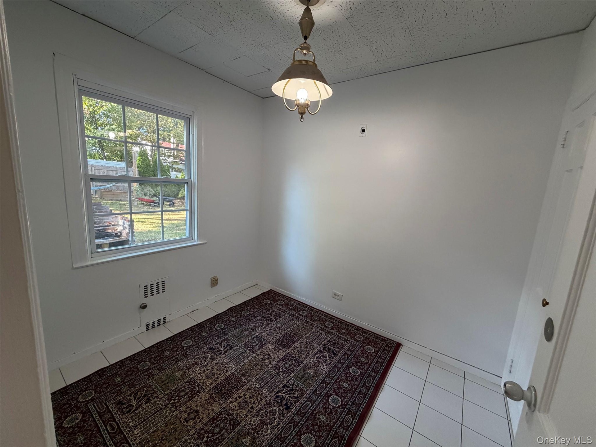 1st Fl Bedroom