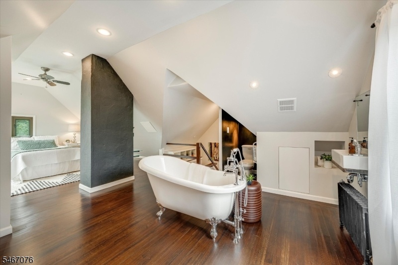 3rd Floor Bathroom