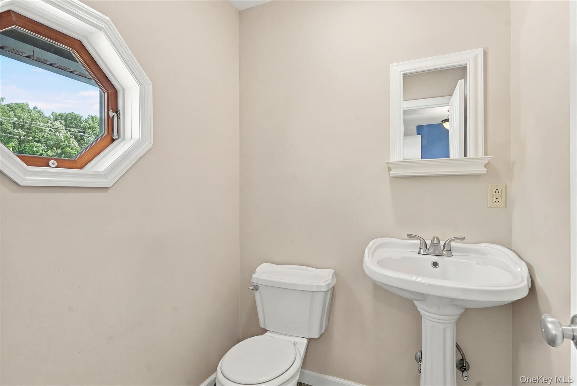 Frist floor half bath