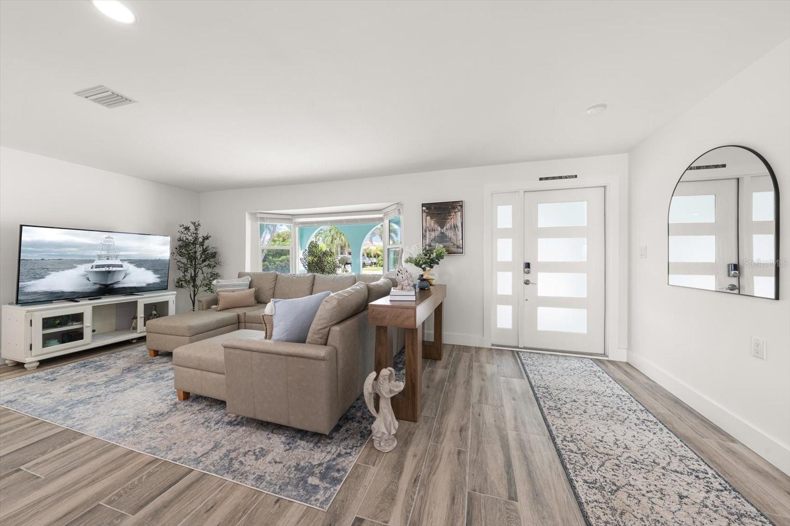 Entry / Living Room