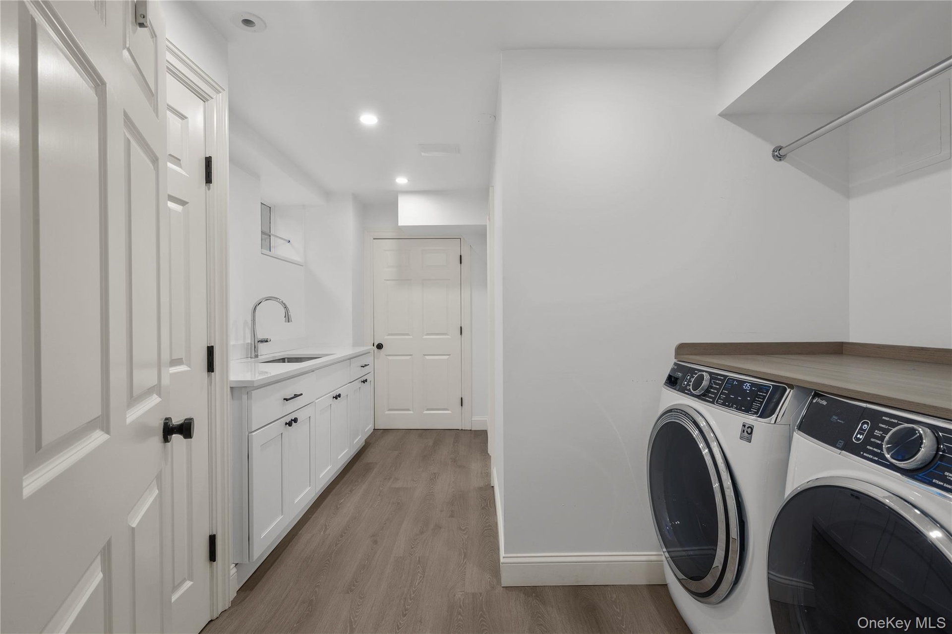 Lower level laundry room