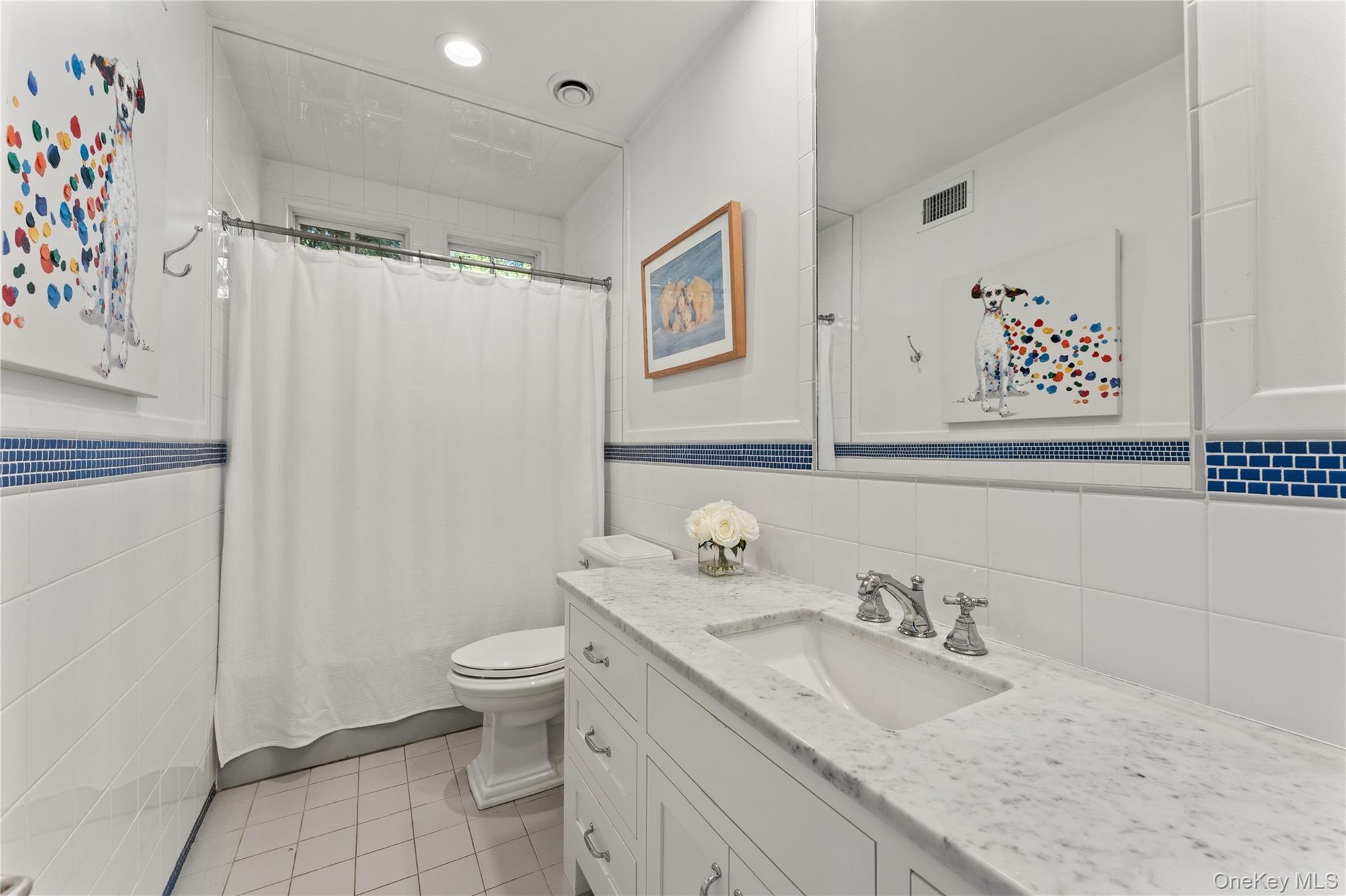 Full hall bathroom