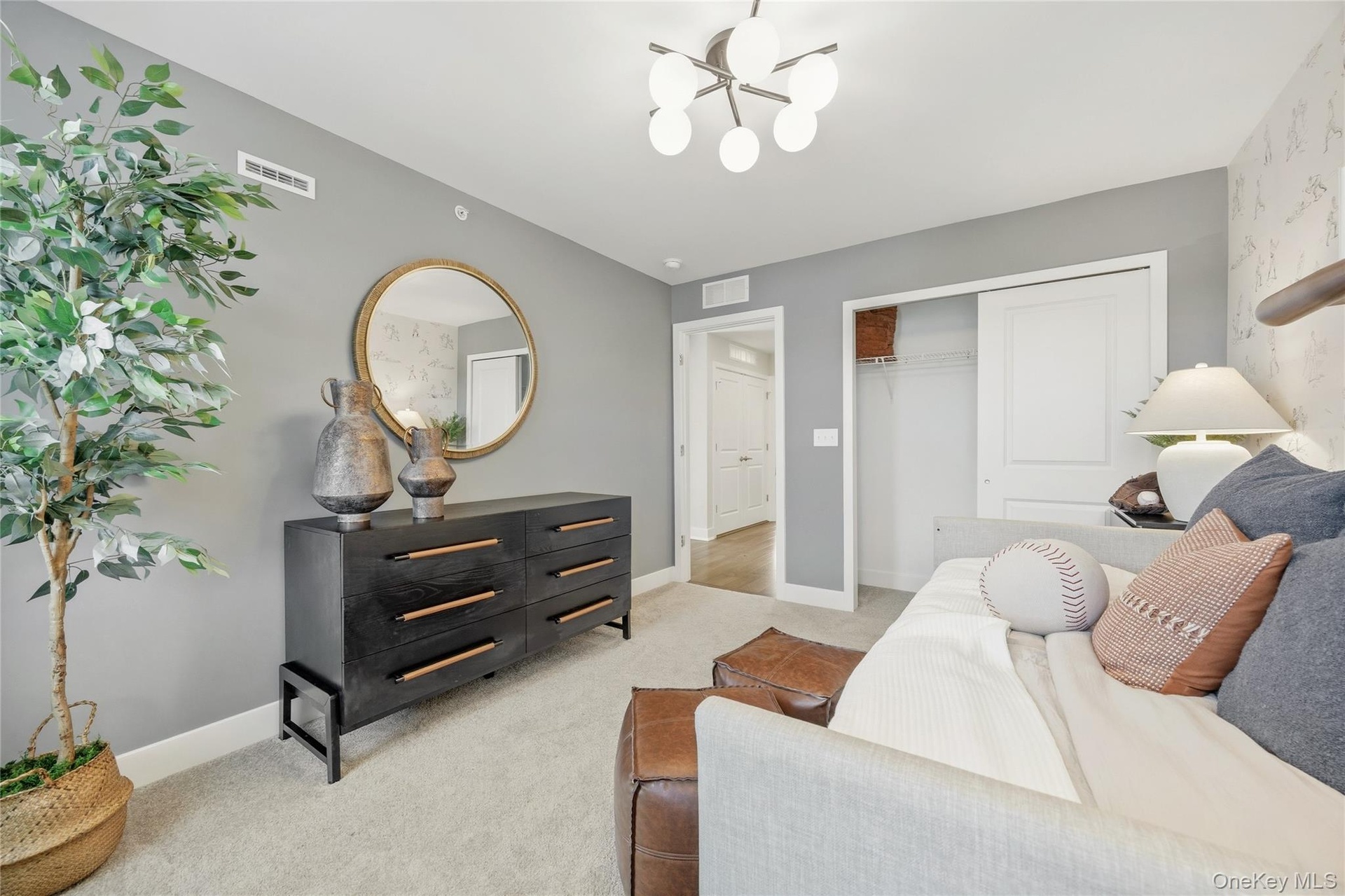 Bedroom #1
