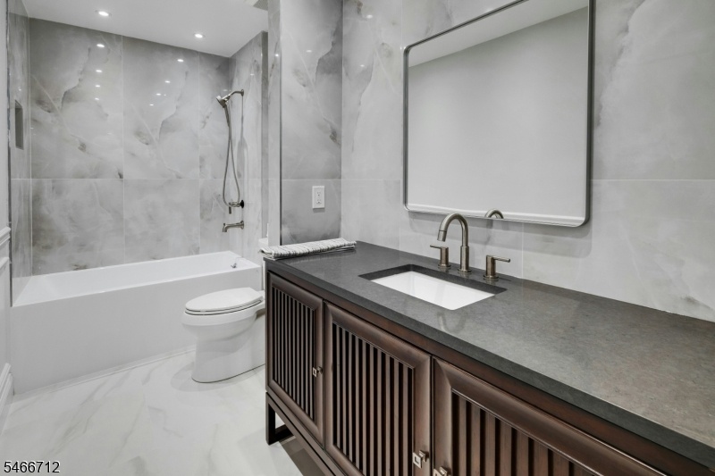 Main Bath