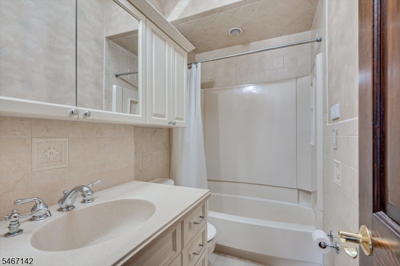 main full bath