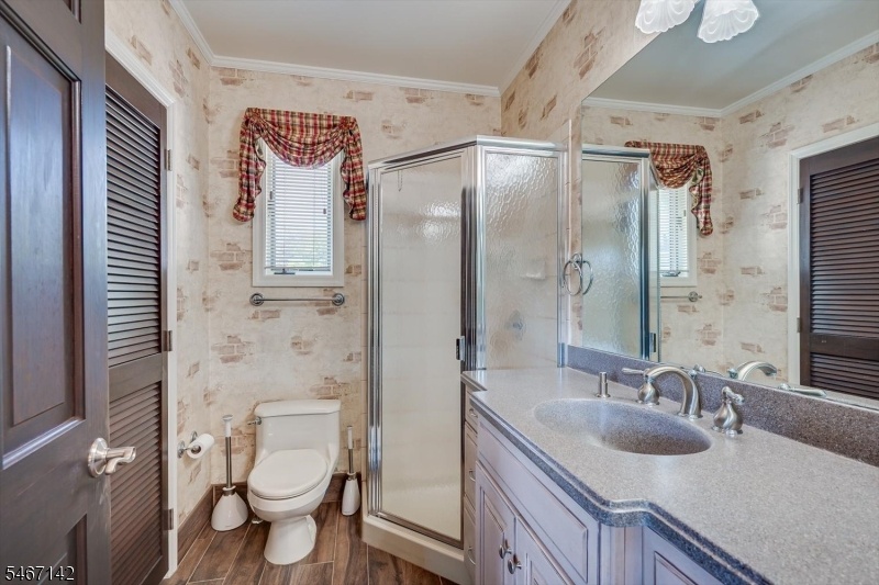 pool house full bath