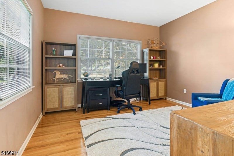 Den/Office/Guest Suite