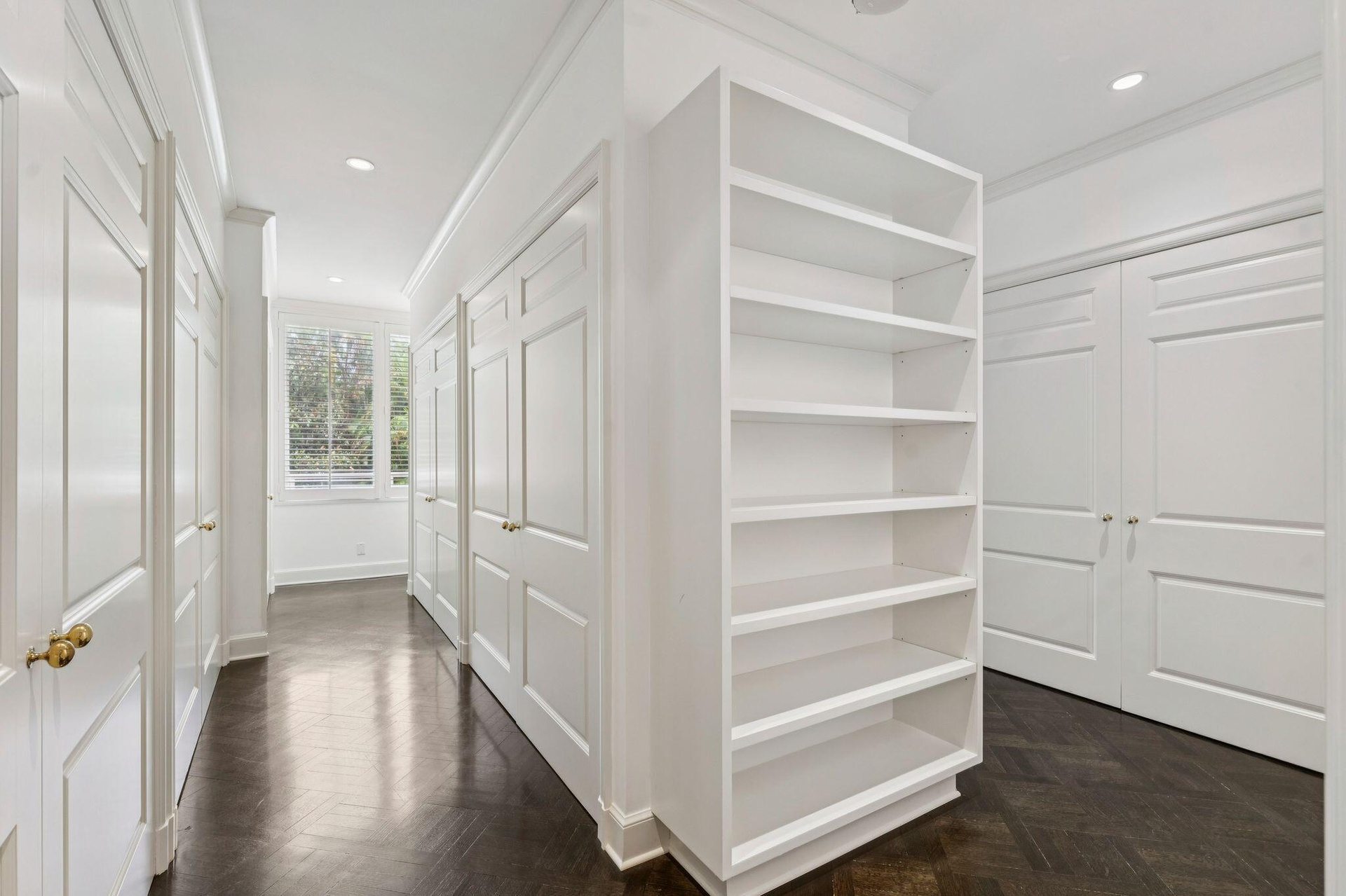 Guest bedroom #3 or dressing room/closet