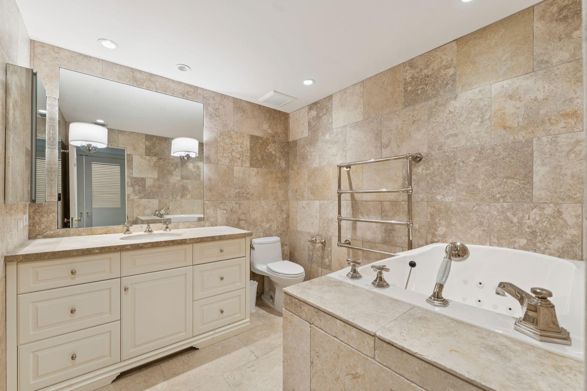 primary or guest bath #2