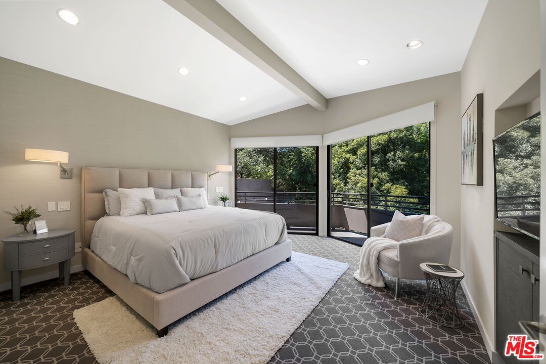 Staging from prior sale