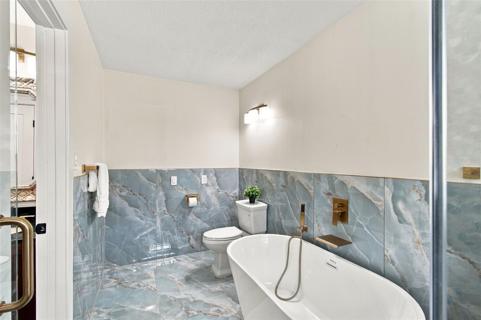 Double Vanity Ensuite