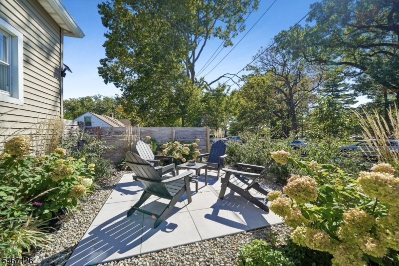 Front Outdoor Seating Area