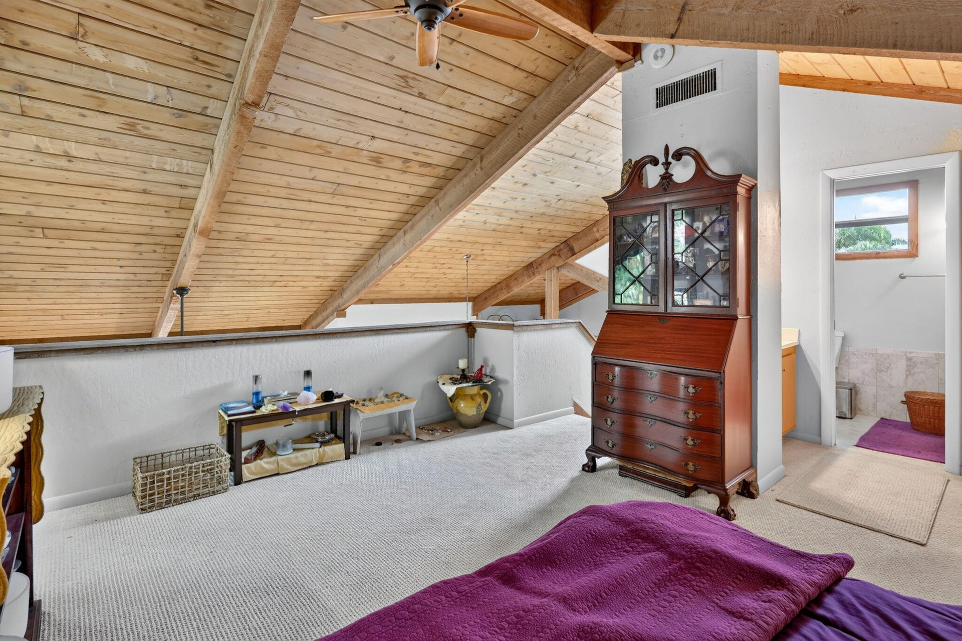 Additional Bedroom/ Loft/ Flex Space w/ En Suite Bath