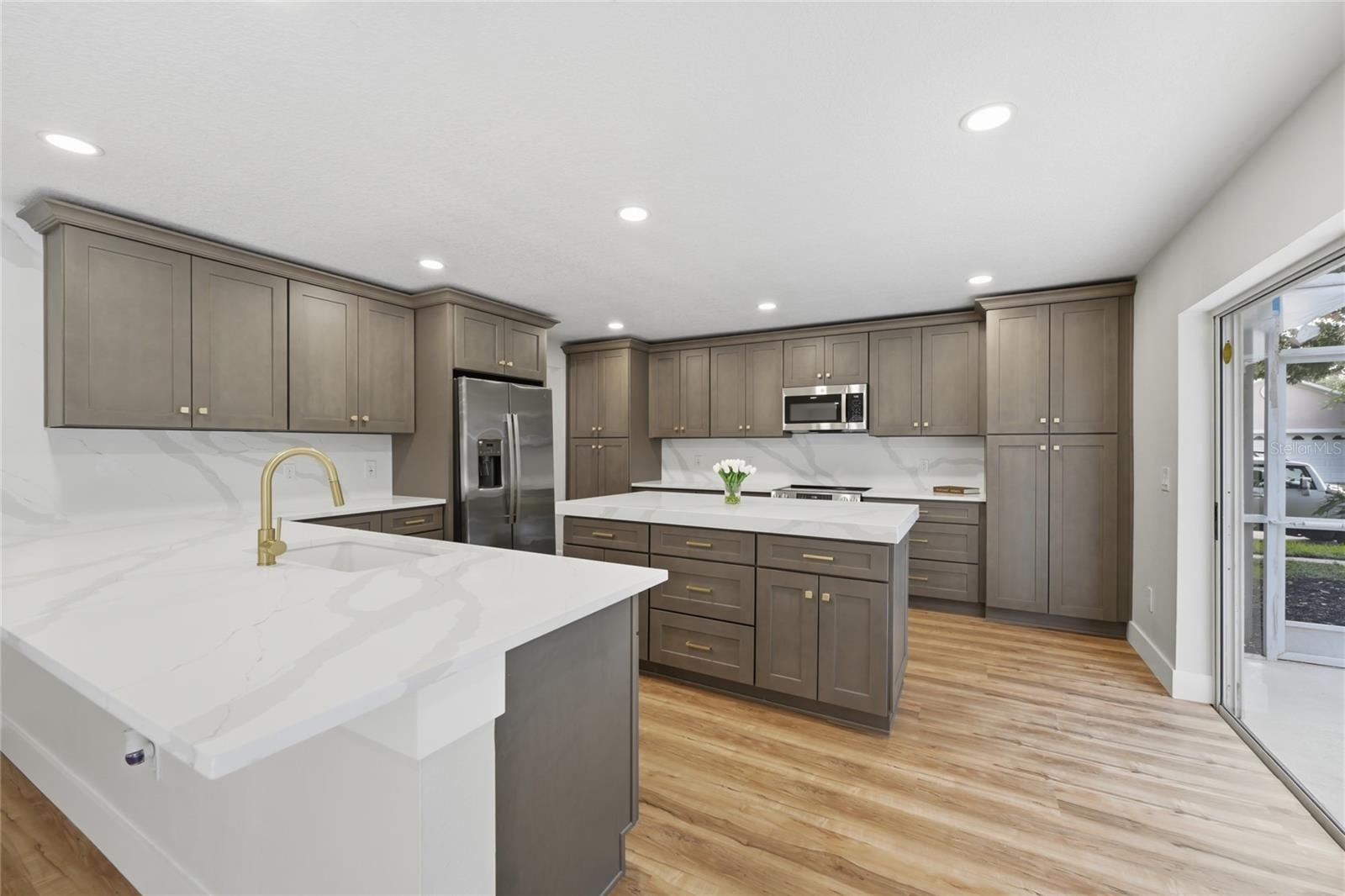 GE stainless steel appliances (1-yearmanufacturer warranty)
