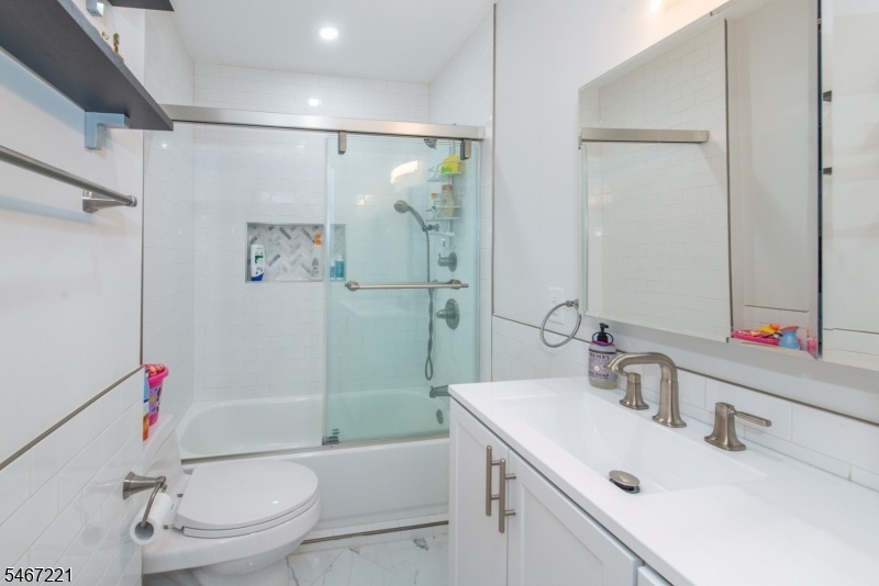 Unit 1  first fl bath