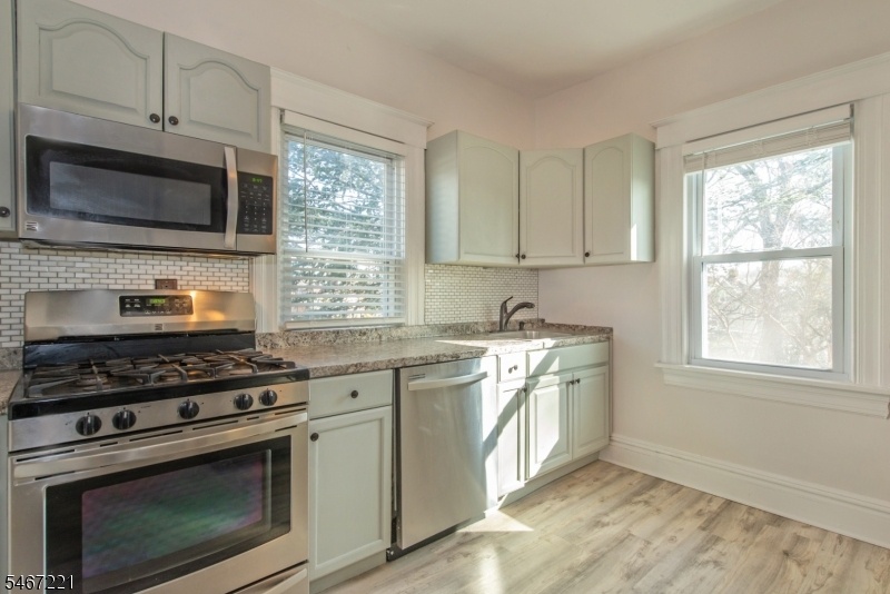 Unit 2 kitchen