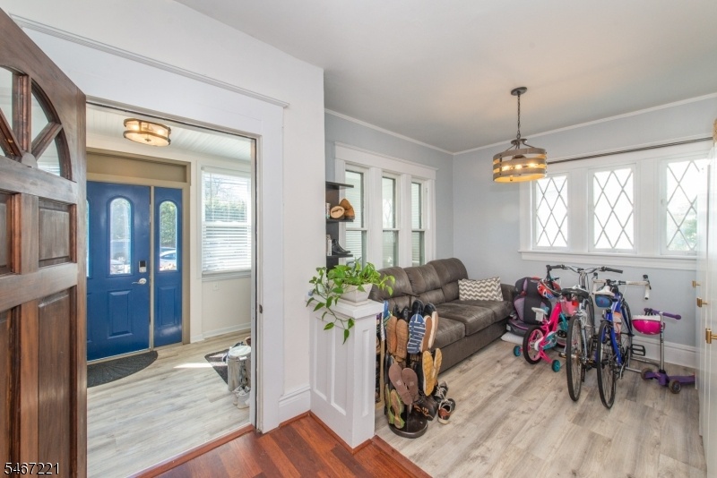 front porch and vestibule